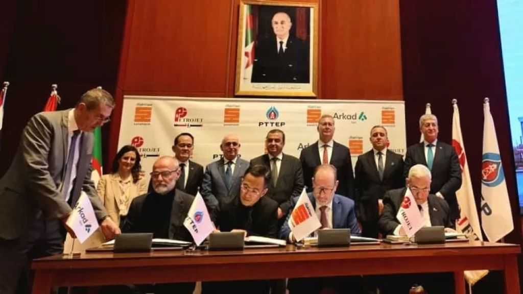 بقيمة 1.1 مليار دولار.. ”بتروجت” توقع عقد المقاول العام لمشروع تطوير حقل ”حاسي بئر ركايز” بالجزائر
