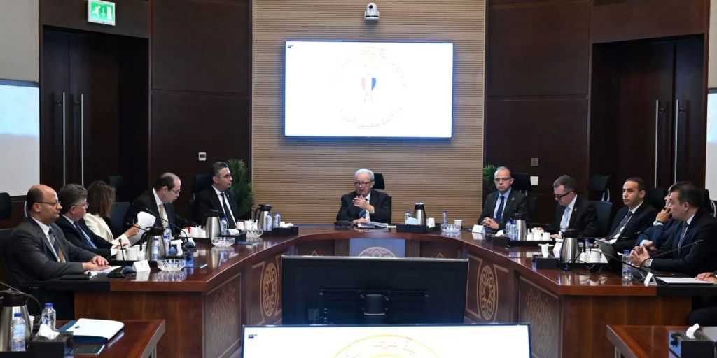 ”عيسى” يترأس الاجتماع الأول للمجموعة الوزارية لريادة الأعمال بعد إعادة تشكيلها