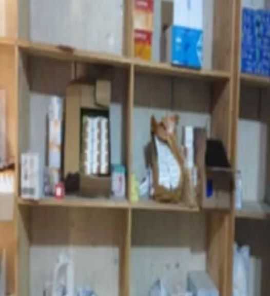 ضبط أدوية طبية ومنشطات مجهولة المصدر بمخزن بالشرقية