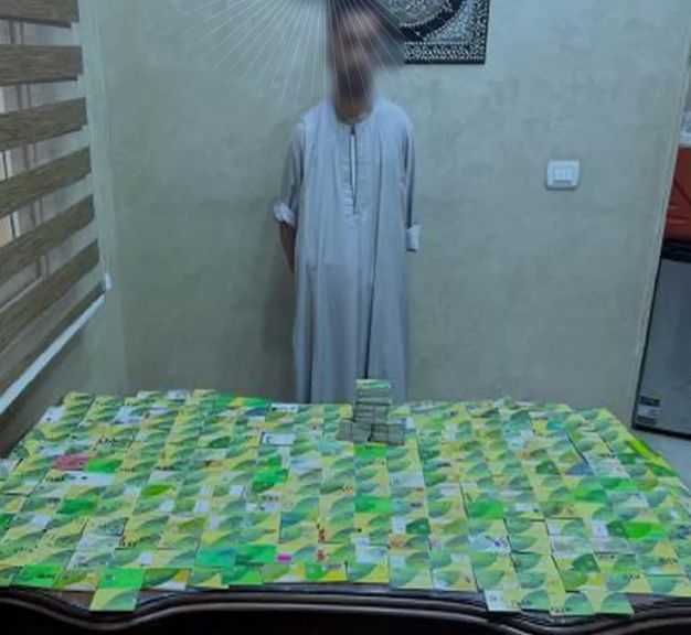 ضبط مدير مخبز بلدي لتجميعه بطاقات تموين من المواطنين للاستيلاء على الدعم