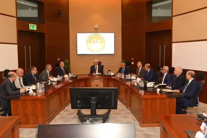 نائب رئيس الوزراء يُتابع مستجدات طرح عدد من الشركات المملوكة للدولة ضمن برنامج الطروحات الحكومية
