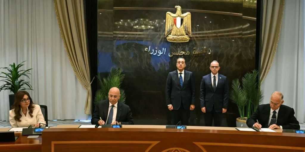 نقل ملكية حصة من محطات وقود ”وطنية” لشركة ”طاقة عربية” وتشغيلها باسم ”كويك فيول”