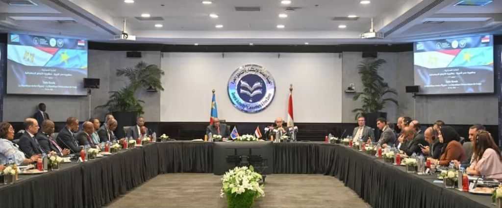 نائب رئيس الوزراء الكونغولي: يدعو الشركات المصرية للاستفادة من الفرص الاستثمارية بقطاعات الطاقة والزراعة والصناعة