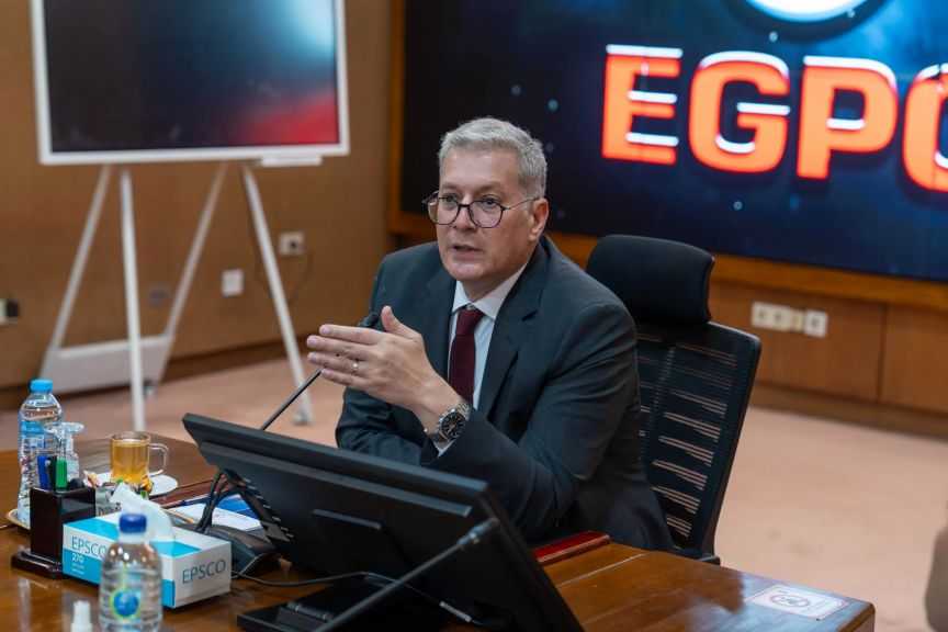 وزير البترول: ارتفاع إنتاج الزيت الخام إلى أكثر من 540 ألف برميل يوميًا
