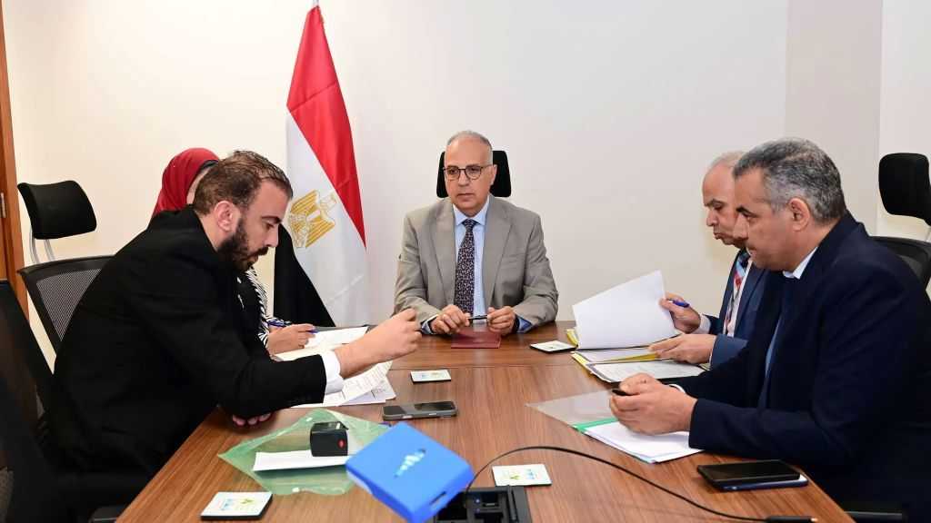 وزير الري يُناقش طلبات تغطية عدد من الترع في الدقهلية وكفر الشيخ