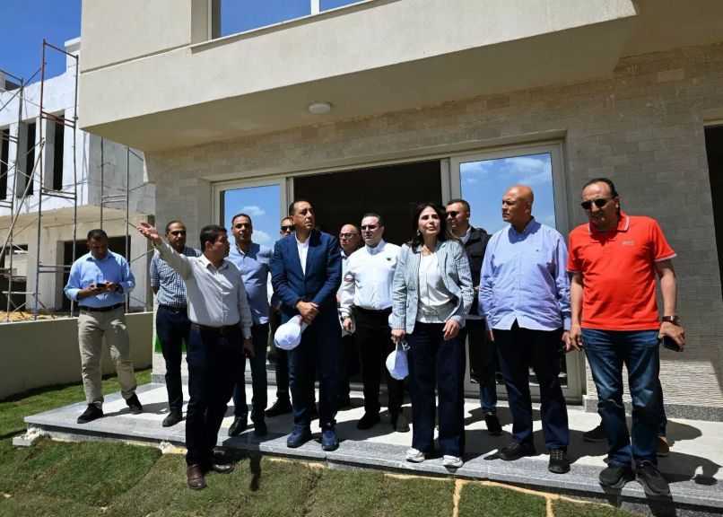 وزيرة الإسكان: تنفيذ 95% من مشروع M8 by the Lake بمركز مارينا السياحي| صور