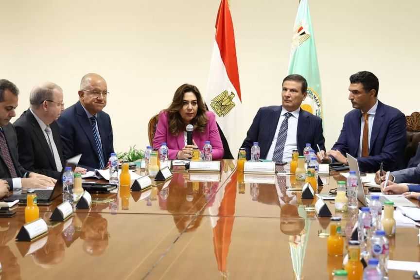وزيرة التنمية المحلية: اختيار ١٠ وحدات محلية قروية لبدء تنفيذ مبادرة ”القرية المنتجة”