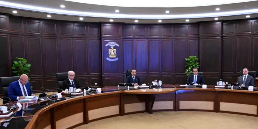 رئيس الوزراء: التصعيد العسكري إقليميًا يؤثر على الملاحة وإمدادات الطاقة
