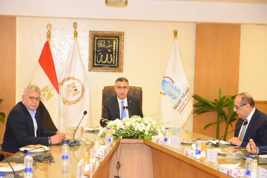وزير التموين يُتابع موقف المخزون الاستراتيجي من السلع الأساسية لضمان استقرار الأسواق