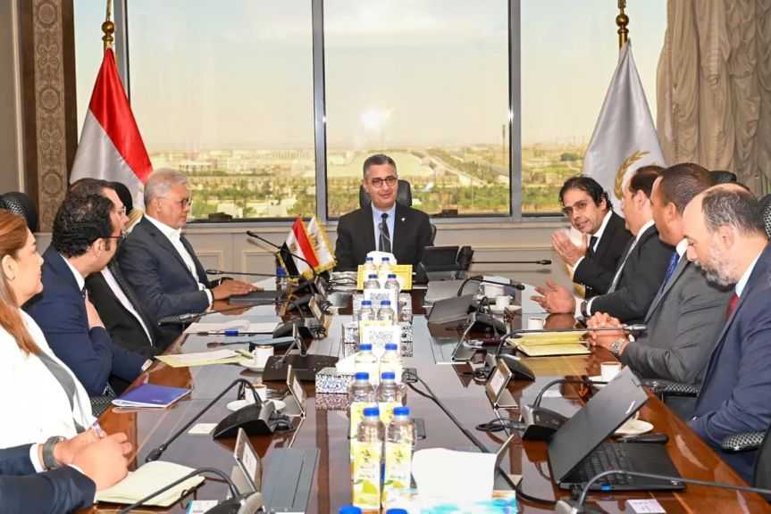 وزير التموين يُناقش الاستفادة من الحلول التكنولوجية لدعم المشروع القومي “كاري أون”