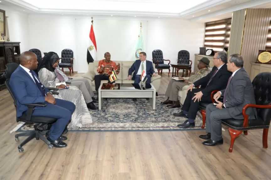 مصر وأوغندا تبحثان دفع معدلات التبادل التجاري في المنتجات الزراعية والبيطرية وإمكانية إنشاء مزارع سمكية مشتركة