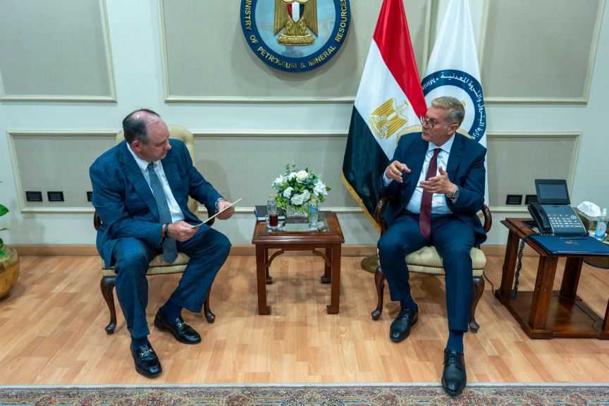 ”أباتشي” تجدد التزامها بدعم رؤية مصر فيما يتعلق بإنتاج البترول والغاز الطبيعي