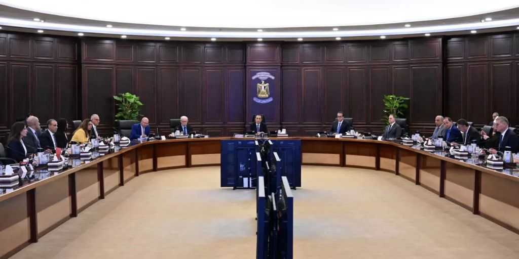 مجلس الوزراء يستعرض أبرز الحوافز الممنوحة لدعم الصناعة وتقليل فاتورة الاستيراد| إنفوجراف