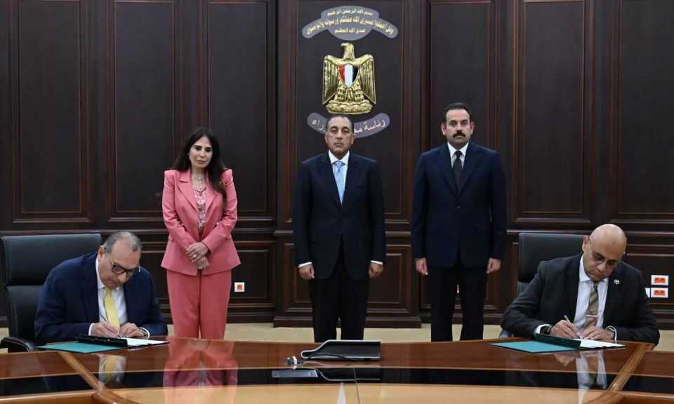 بحضور ”مدبولي”.. توقيع اتفاقية استثمار ومساهمين لتأسيس شركة ”مواصلات مدن مصر”