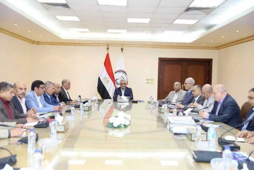 وزير الإنتاج الحربي: نواصل تنفيذ التوجيهات الرئاسية بتعميق التصنيع المحلي وتوسيع الشراكات مع القطاع الخاص