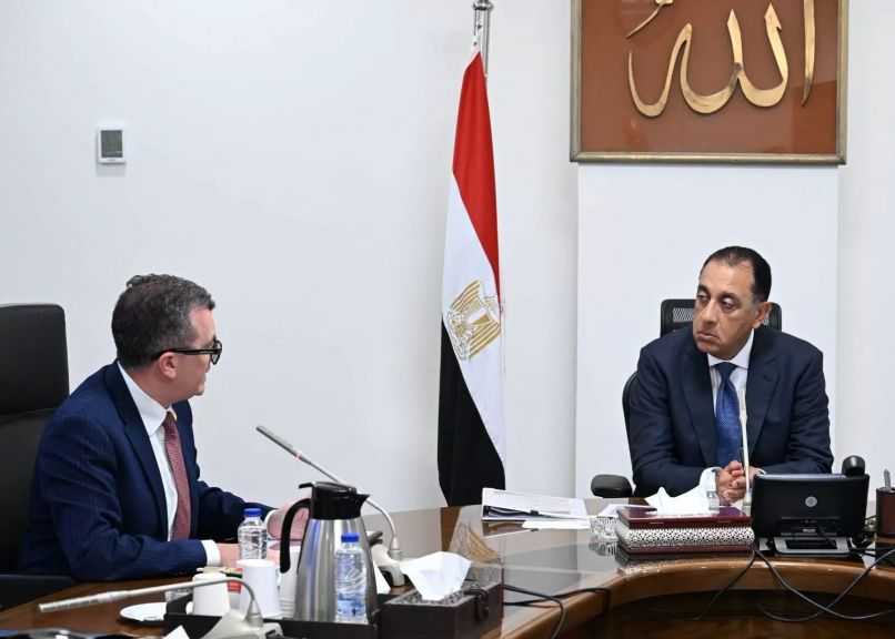 وزير التخطيط: نتحرك لتعزيز المخزون الاستراتيجي للسلع الأساسية وتأمين احتياجات الدولة من المواد البترولية