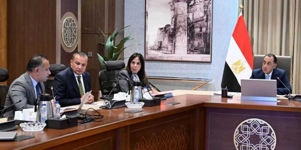 رئيس الوزراء يُتابع الخطط الاستراتيجية للتنمية السياحية للبحر الأحمر وسيناء والساحل الشمالي الشرقي