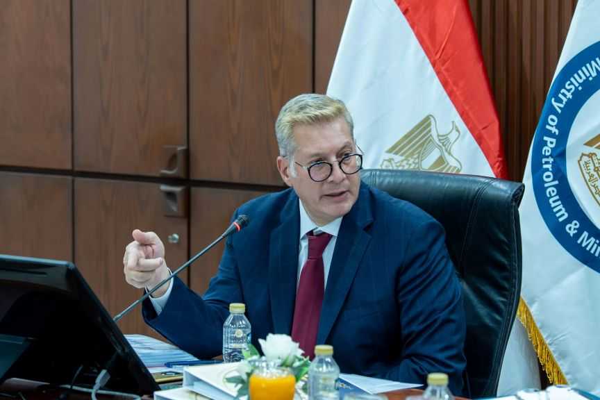 وزير البترول: ”مصر للبترول” ركيزة أساسية في تأمين احتياجات السوق.. وتستهدف تطوير 130 محطة سنويًا