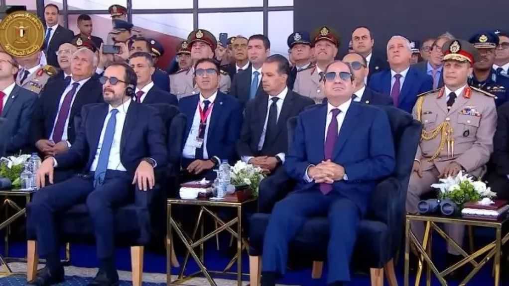 الرئيس السيسي يفتتح النسخة الثانية من معرض العلمين الدولي للطيران والفضاء