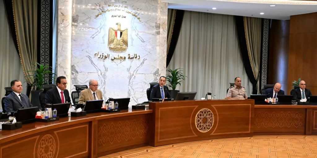 رئيس الوزراء: تجاوز صافي الاحتياطات الأجنبية 57.2 مليار دولار نتاج جهود ضبط السياسيات المالية والنقدية