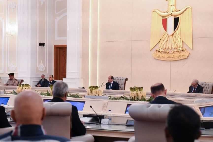 الرئيس السيسي: نعطي مساحة للدبلوماسية والحلول السلمية بالنسبة للسدود الإثيوبية ولكن لن يكون على حساب وجود مصر وشعبها