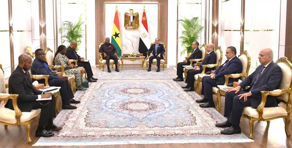 الرئيس السيسي: مصر تحرص على تعزيز العلاقات الاقتصادية والتجارية مع غانا