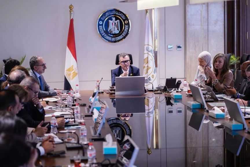 وزير التخطيط يجتمع مع ممثلي المؤسسات المالية ومؤسسات التصنيف الكبرى في مصر
