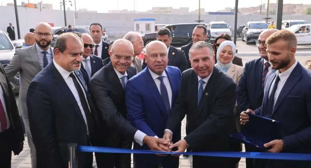 وزير النقل يفتتح ميناء العامرية الجاف على مساحة 146 ألف متر مربع باستثمارات 700 مليون جنيه