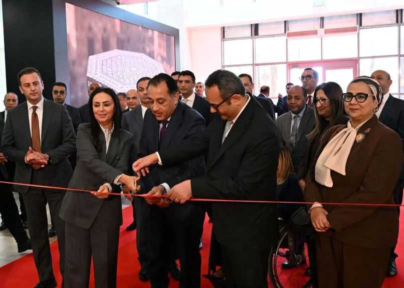 رئيس الوزراء يفتتح الدورة الثامنة لمعرض ”تراثنا” تحت شعار ”أصل الحكاية| صور