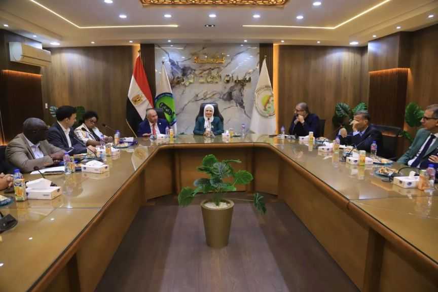 ”الزراعة” تبحث آليات تحديث المنظومة الرقابية والتنظيمية للمبيدات