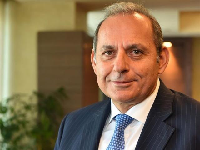 هشام عكاشة - رئيس مجلس إدارة البنك الأهلي