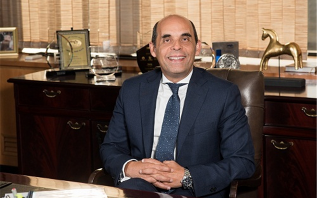 رئيس مجلس الإدارة التنفيذي لبنك القاهرة