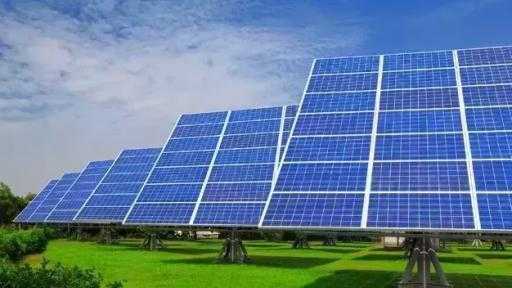 تراجع صادرات الصين من ألواح الطاقة الشمسية لمعظم الأسواق خلال يوليو تراجع صادرات الصين من ألواح الطاقة الشمسية لمعظم الأسواق خلال يوليو