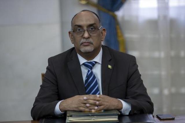 وزير المالية الموريتاني إسلمو ولد محمد إمبادي