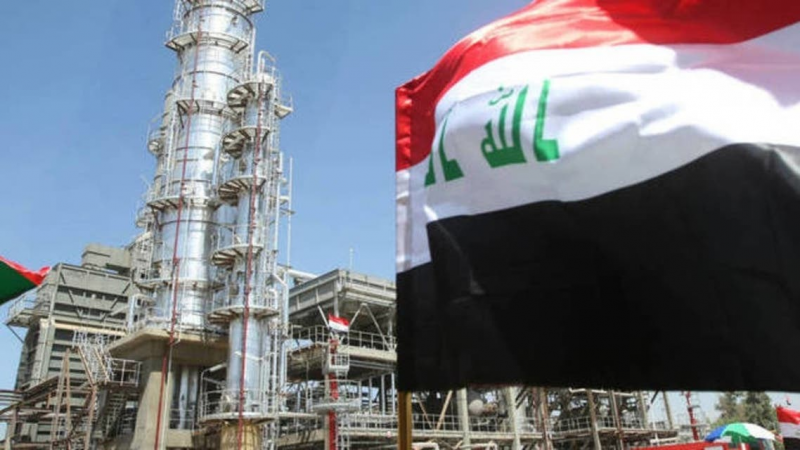 العراق يستورد مشتقات نفطية