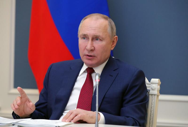 الكرملين: بوتين لا ينوي عقد اجتماعات بسبب تقلبات سعر صرف الروبل