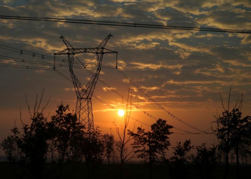 عمود كهرباء بمقاطعة خنان بالصين - المصدر : رويترز