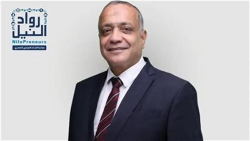 أحمد حسني مدير برنامج مراكز تطوير الأعمال بمبادرة رواد النيل 