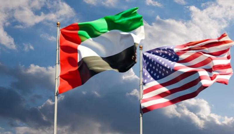 علم الإمارات وأمريكا