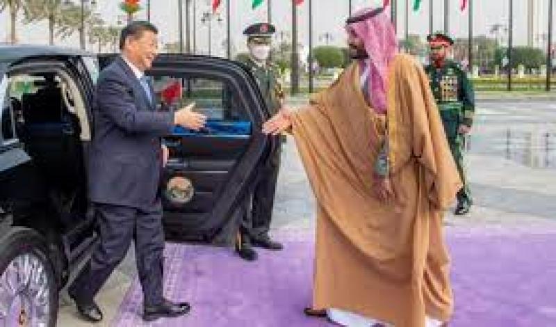ولي العهد السعودي يستقبل الرئيس الصيني