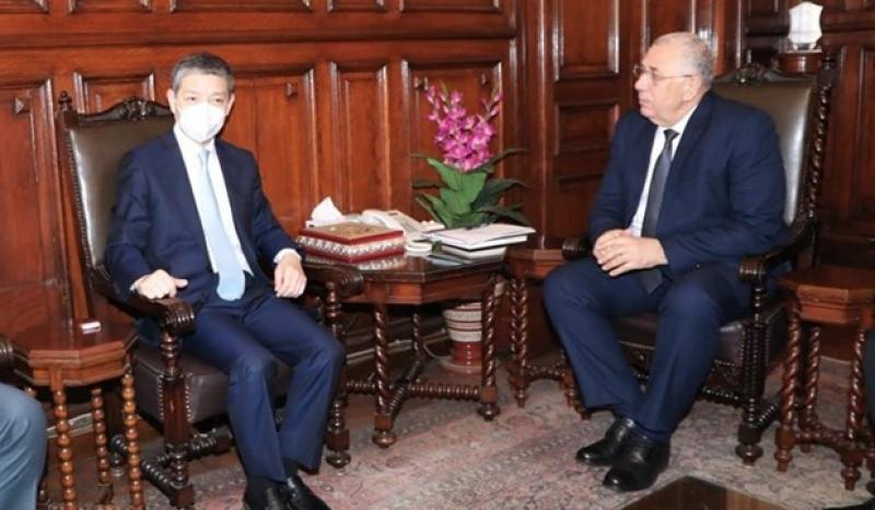 وزير الزراعة يلتقي بالسفير الصينى بالقاهرة