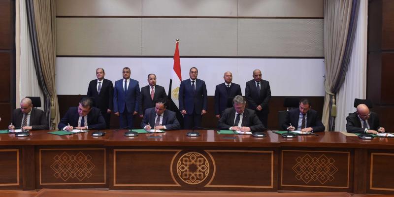 توقيع اتفاقيات لتصنيع السيارات في مصر