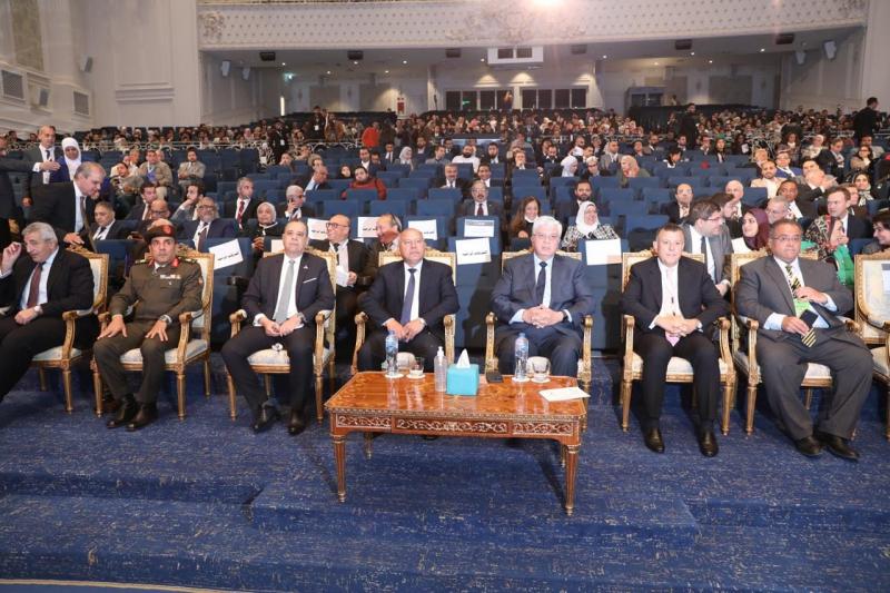 وزيرا التعليم العالي والنقل يشهدان افتتاح المؤتمر الدولي للمدن الذكية 2023