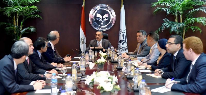 تعاون مصري ياباني لتوطين صناعة السيارات في مصر