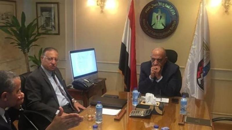 وزير قطاع الأعمال: ضرورة تطوير ميناء أبو زنيمة لزيادة أنشطة شركة سيناء للمنجنيز
