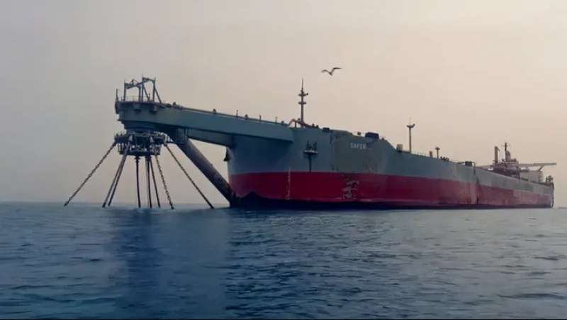 قناة السويس تعفي سفينة إنقاذ «الخزان صافر» من رسوم العبور