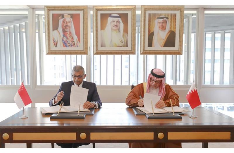 البحرين وسنغافورة تتعاونان لإنشاء محكمة تجارية دولية