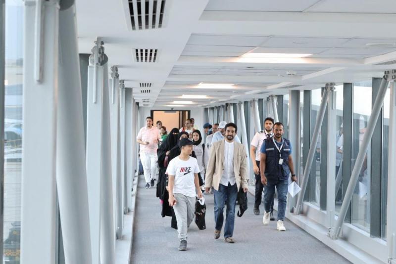 «سفنكس الدولي» يستقبل أولى رحلات شركة طيران الجزيرة المقبلة من الكويت| صور