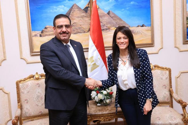 وزيرة التعاون الدولي والوزير العراقي