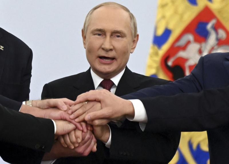 بوتين يصادق على اتفاقية دولية لتصدير الغاز الطبيعي إلى الصين